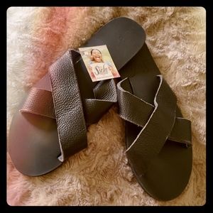 NWT Sseko Black Crossover Sandals